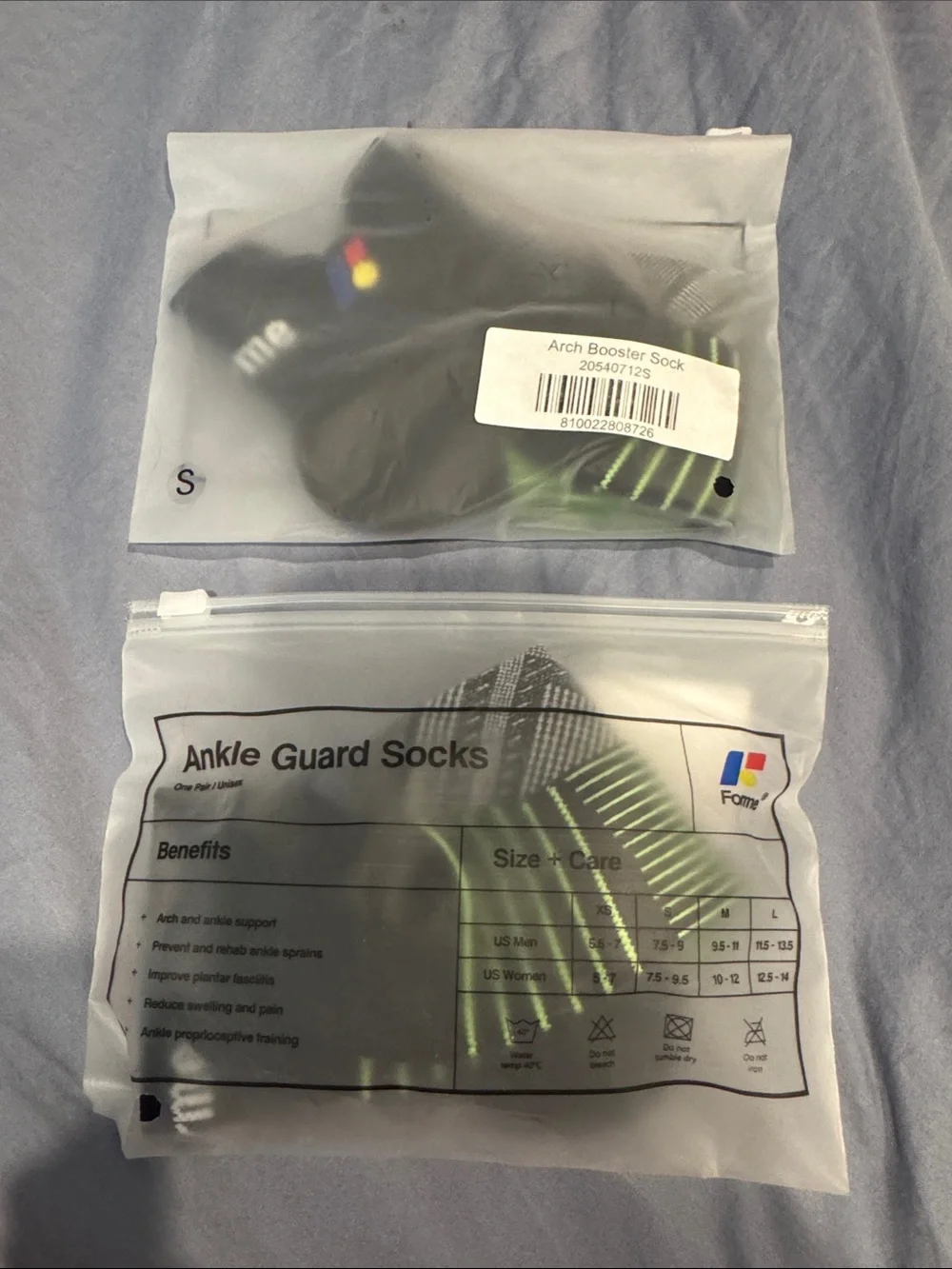 2 pairs Forme NWT Ankle Guard Socks Size small black